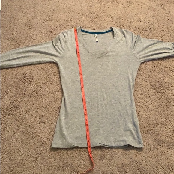 🧩 Long Sleeved T-shirt Size L 🧩 - Picture 9 of 14